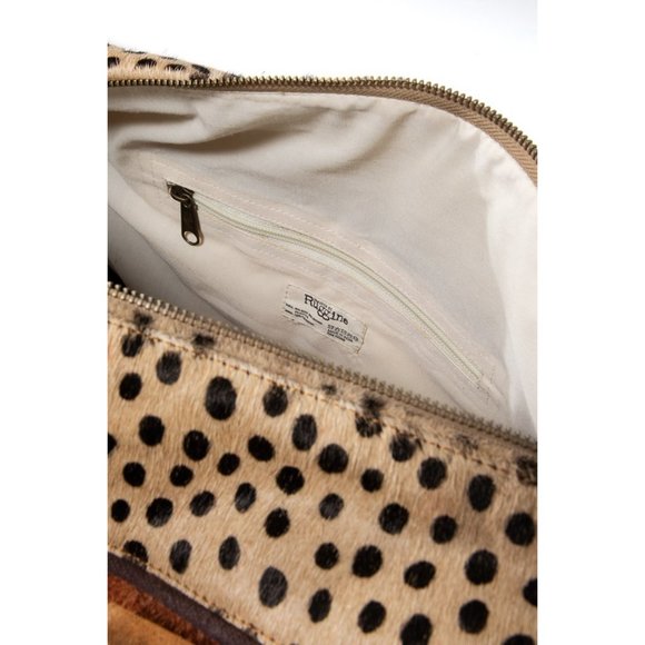 Boho Exotic Leopard Pattern Weekender Duffel Bag - Picture 15 of 15